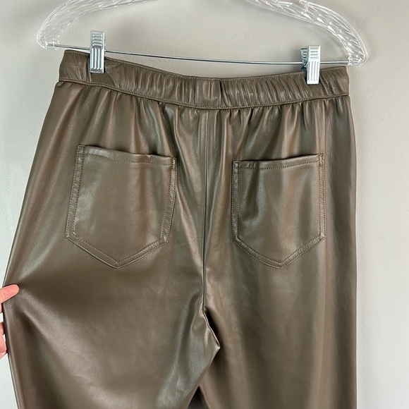 Zara Brown Faux Vegan Leather The Weekend Trouser Pants Size Medium - Picture 13 of 16